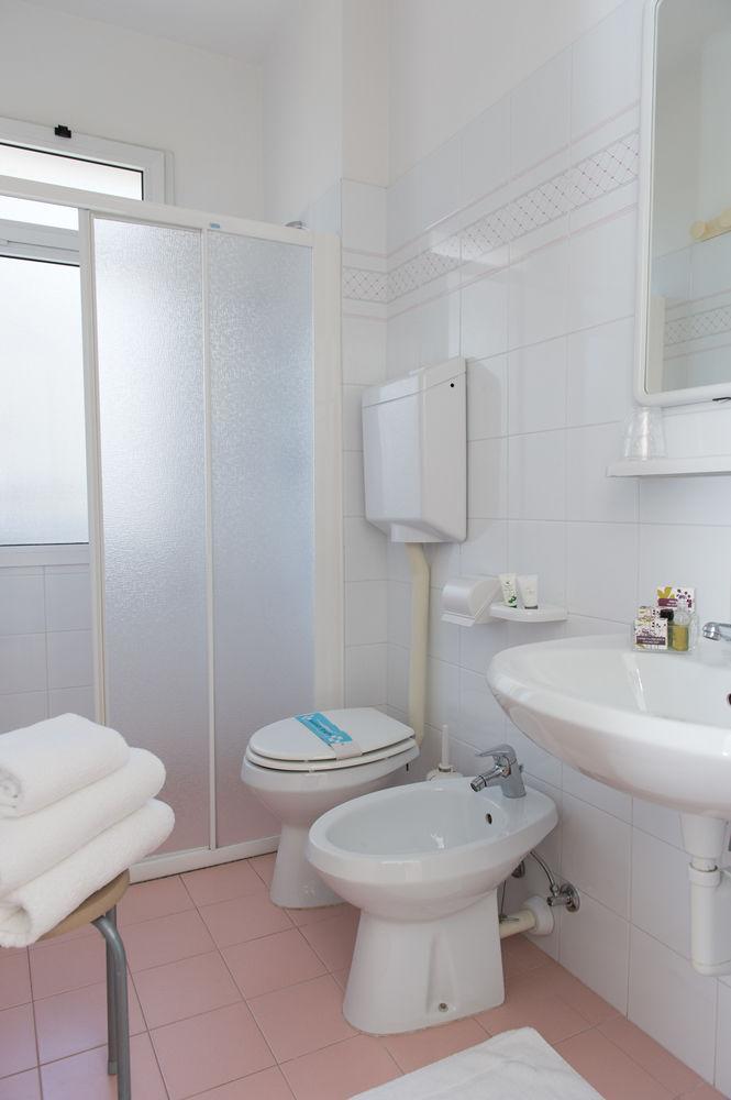 Hotel Gambrinus Lignano Sabbiadoro Zewnętrze zdjęcie