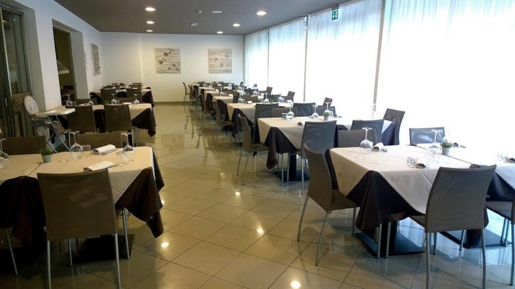 Hotel Gambrinus Lignano Sabbiadoro Zewnętrze zdjęcie