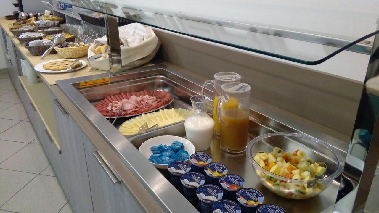 Hotel Gambrinus Lignano Sabbiadoro Zewnętrze zdjęcie